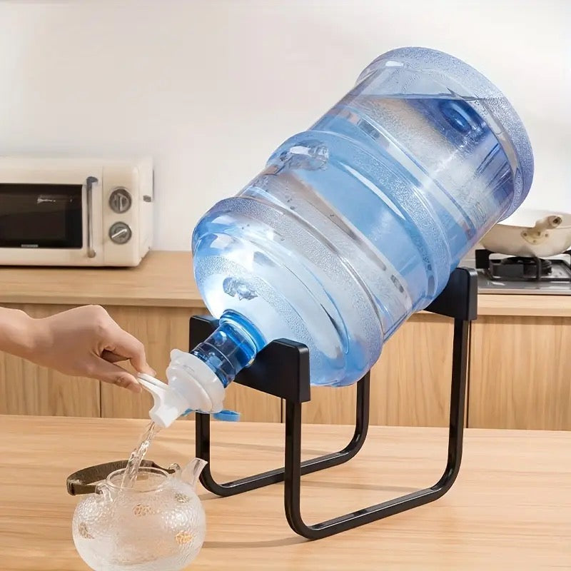 Soporte metálico para botella de agua con grifo