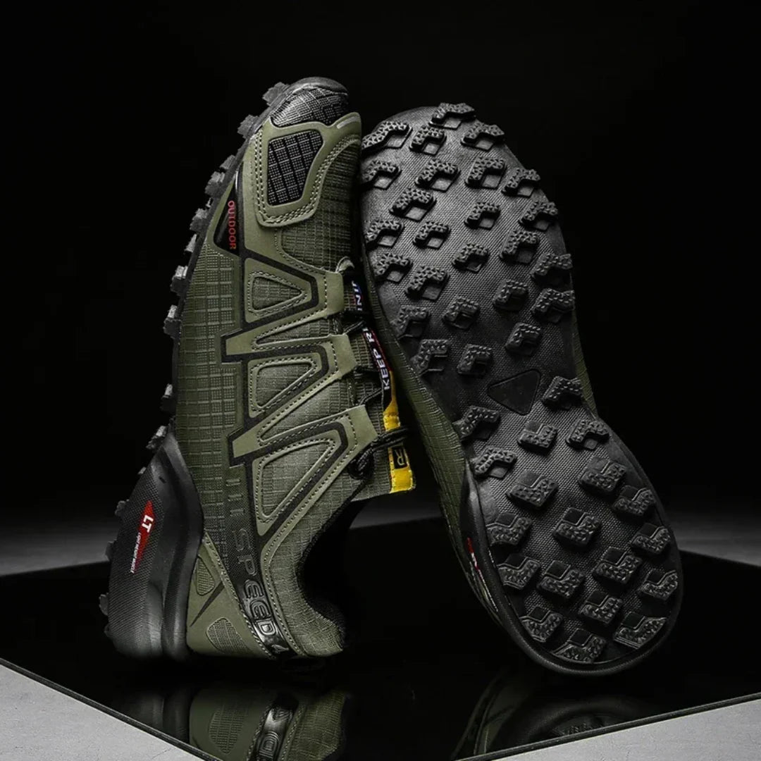 SpeedCross™ IV | Agarre, Estabilidad y Comodidad Sin Límites