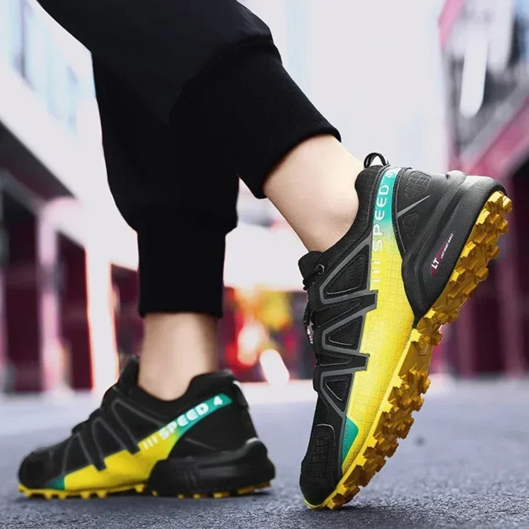 SpeedCross™ IV | Agarre, Estabilidad y Comodidad Sin Límites