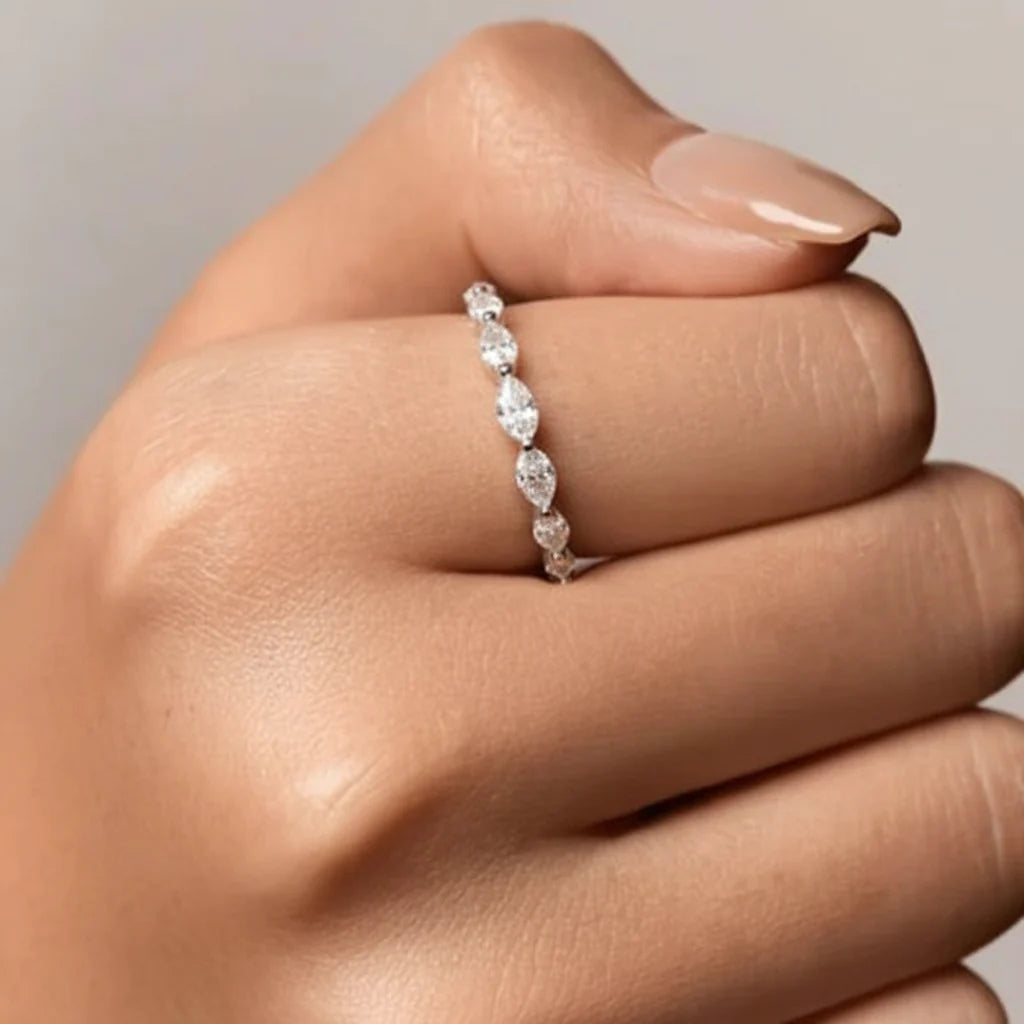 Anillo apilable geométrico pavé de plata esterlina ajustable