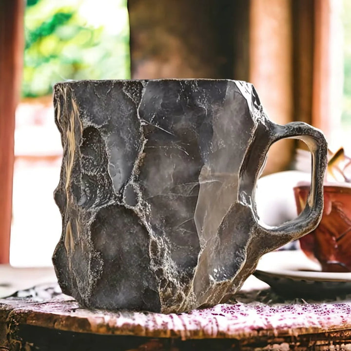 Taza Artesanal de Cristal Mineral – Aislada, Apta para Microondas, 350–450 ml, Diseño Único