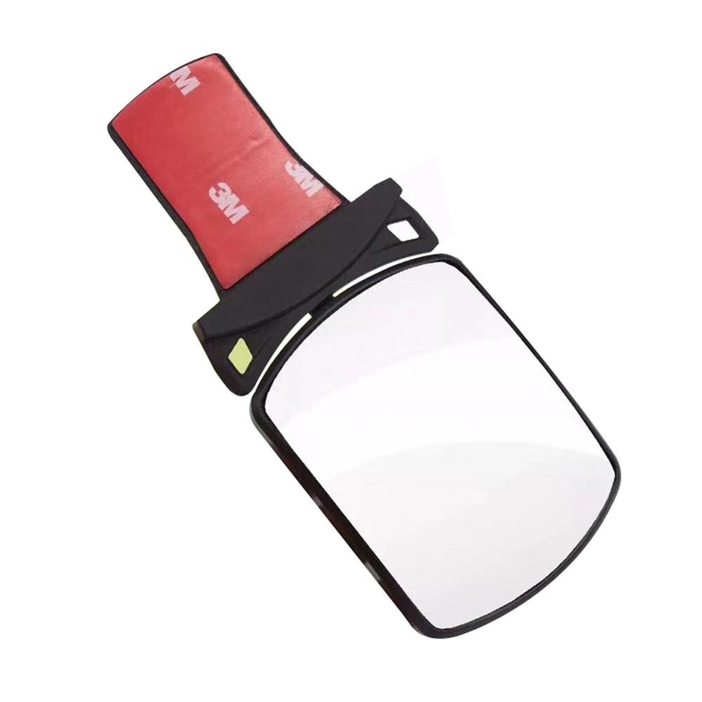 Dmax | Espejo de seguridad para el asiento trasero con visión adicional