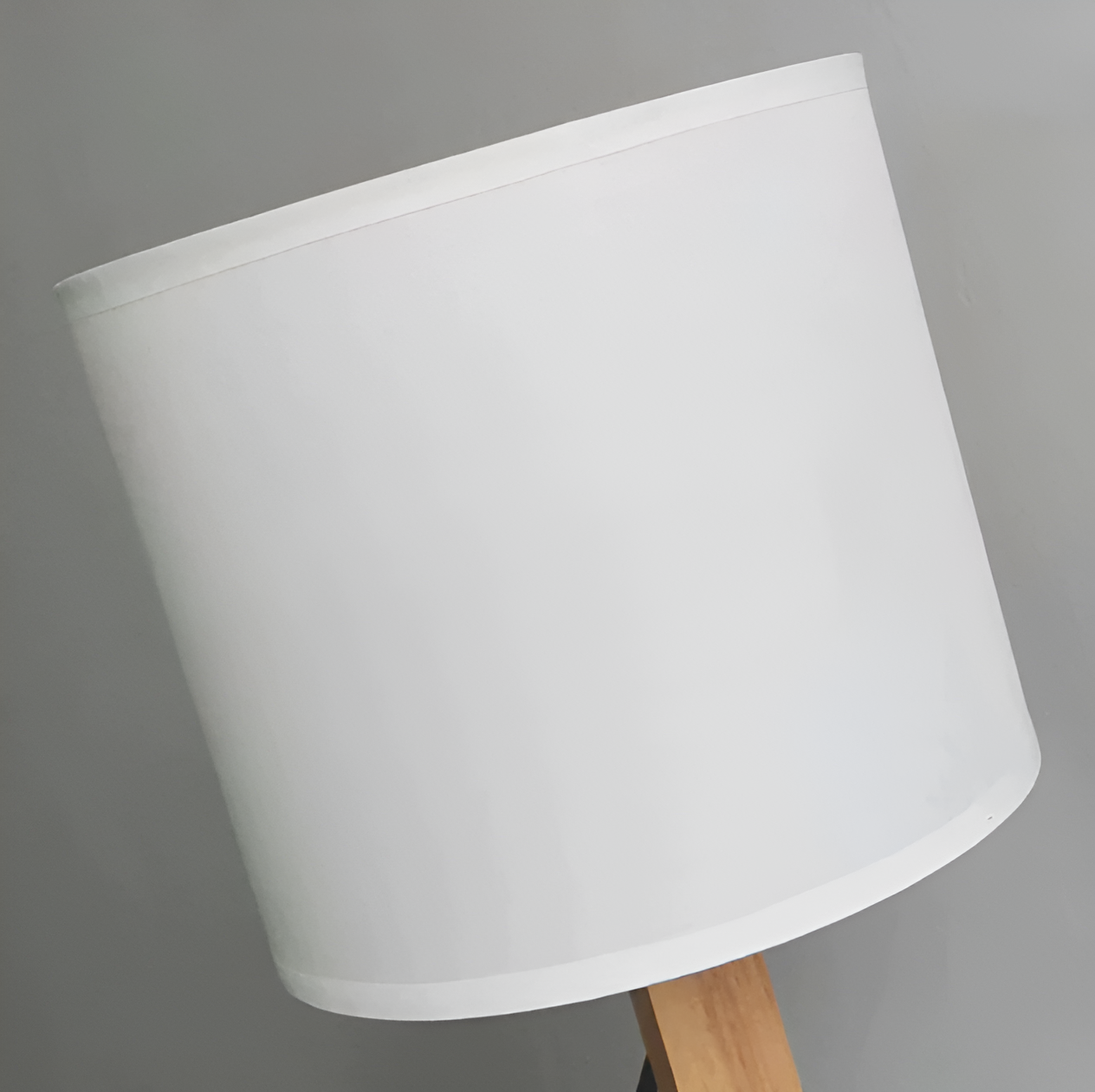 Lámpara flexible WoodMan - Lámpara de escritorio robótica de madera maciza