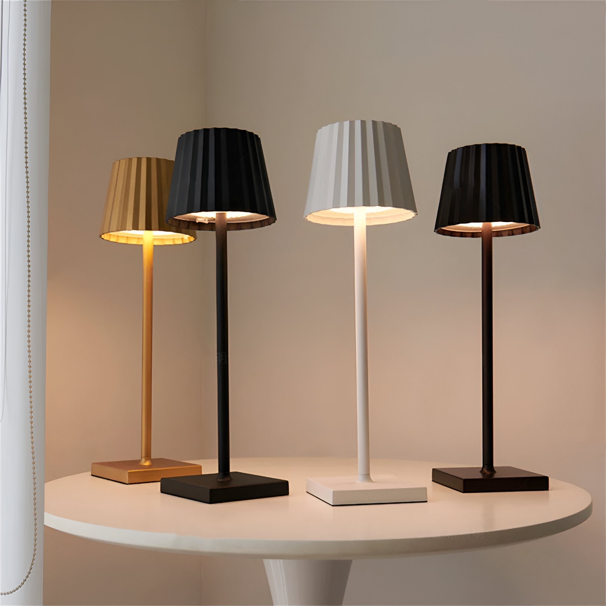 LuminaTouch - Lámpara de escritorio LED inalámbrica, impermeable, recargable y controlable
