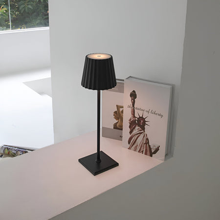 LuminaTouch - Lámpara de escritorio LED inalámbrica, impermeable, recargable y controlable
