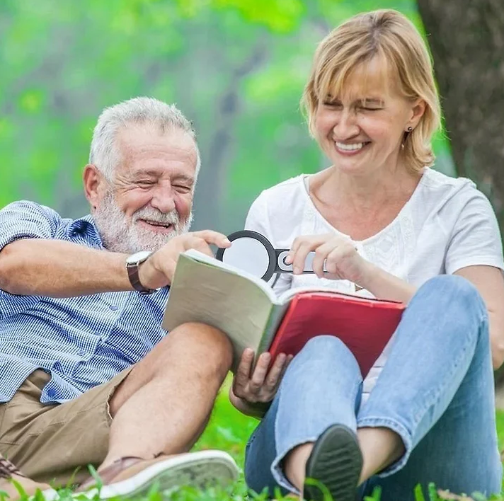 Lupa de Mano 30X con Luz LED para Mayores