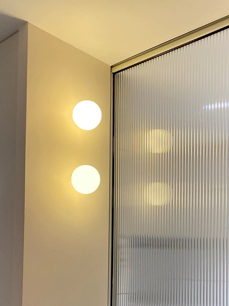 Aplique de Pared LED en Vidrio Mate Minimalista