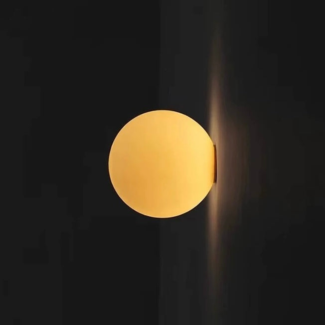 Aplique de Pared LED en Vidrio Mate Minimalista