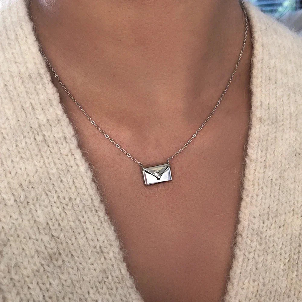 Colgante de collar en forma de sobre con carta de amor de cobre, joyería para regalo