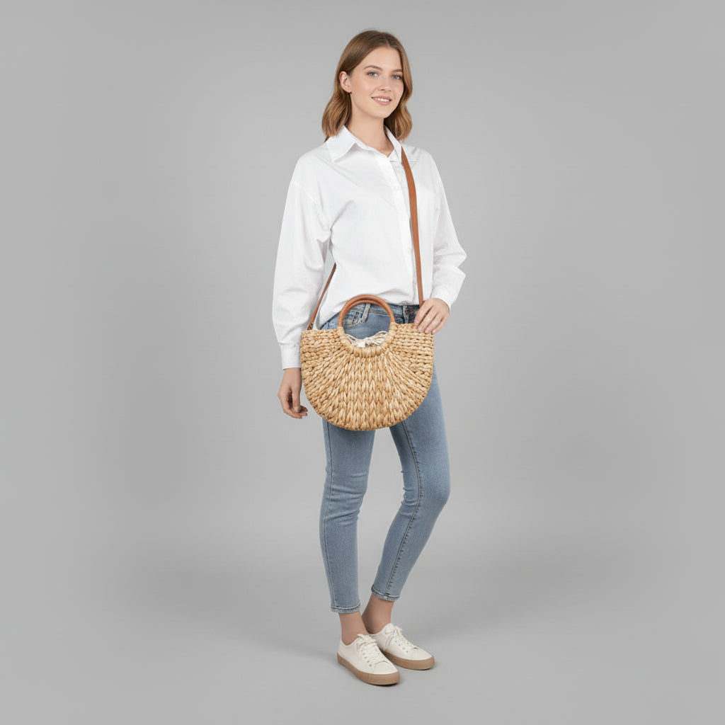 Bolso de mano con nudo torcido