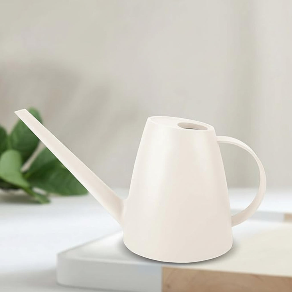 Regadera de plástico con pico largo para uso en interiores y exteriores
