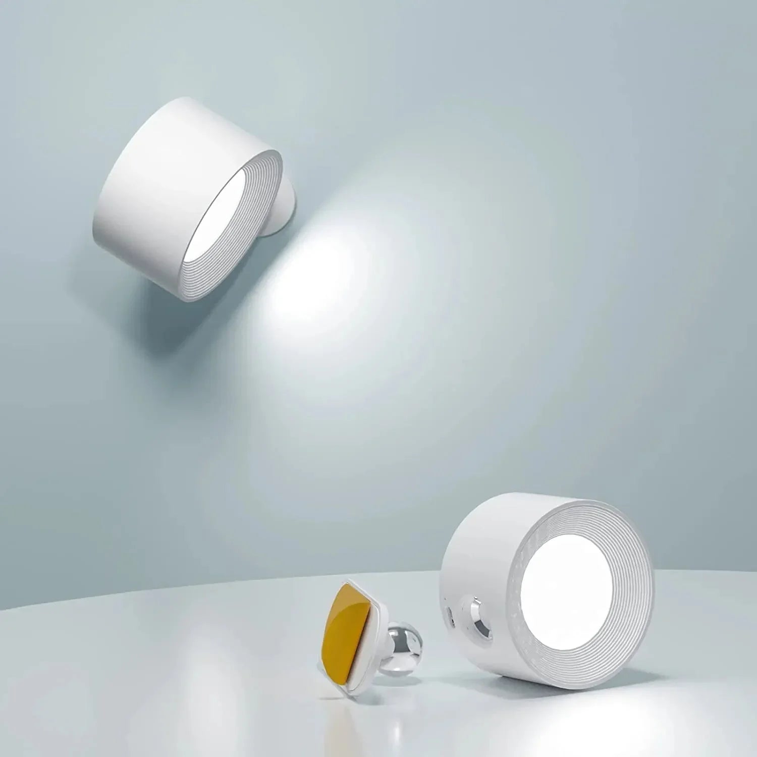 Lámpara de Pared Inalámbrica Lumino360 – Iluminación Regulable y Giratoria