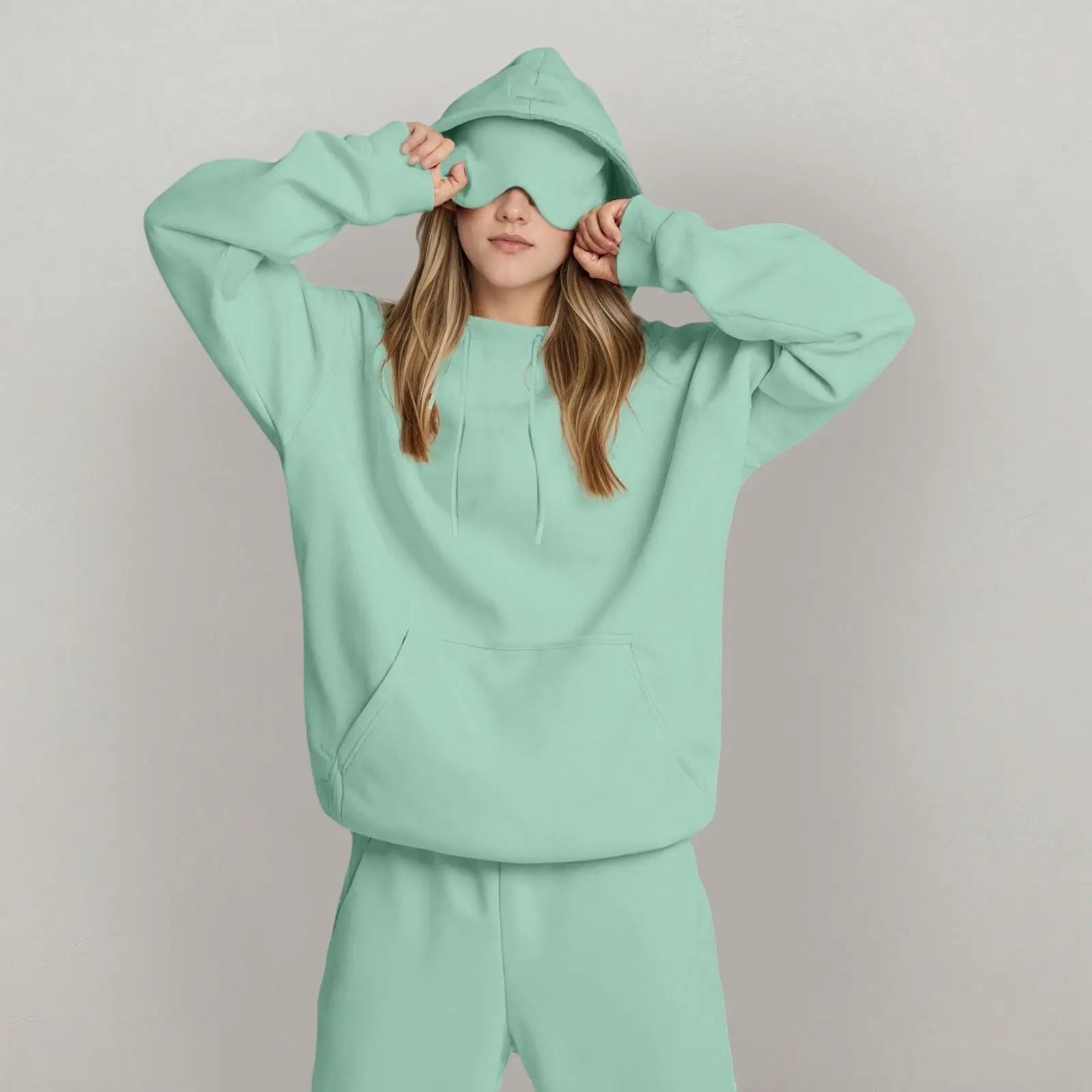 Sudadera con Capucha de Viaje Incognito™ para Mujer – Confort Absoluto y Máscara Integrada