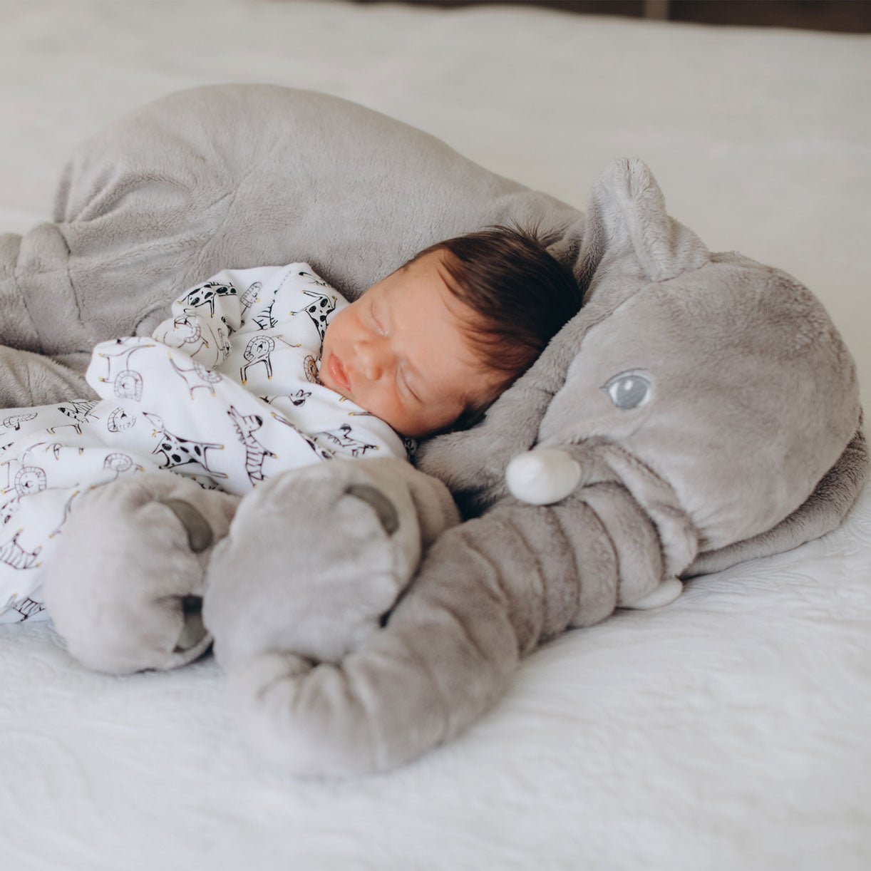 Almohada Elefante Suave | Ligera, Esponjosa e Ideal para la Siesta y el Juego de Bebés y Niños
