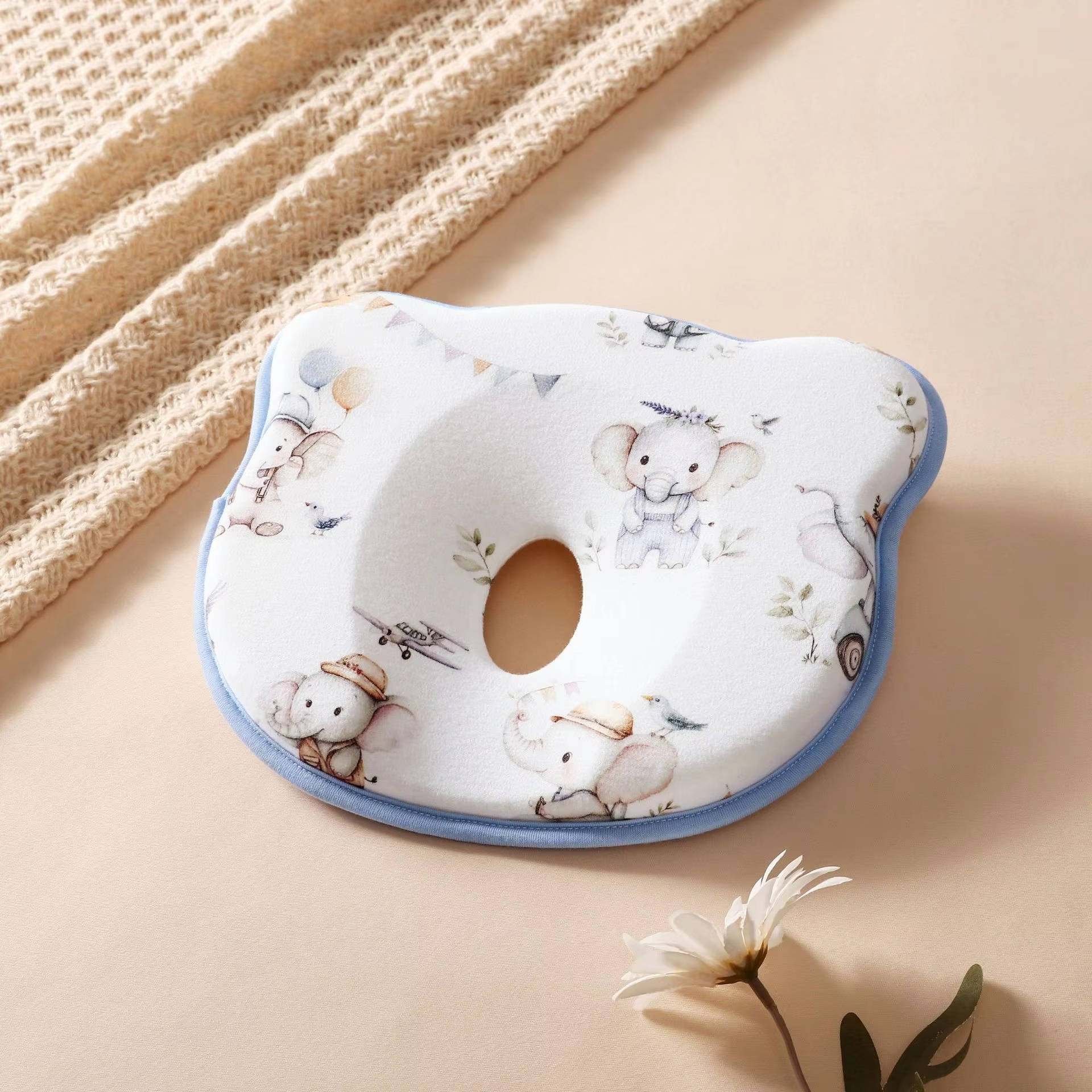Almohada para bebé previene cabeza plana - Antidesviación absorbente de sudor