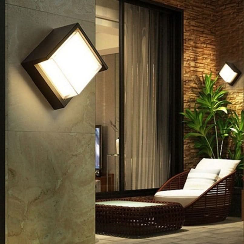 Aplique de pared exterior con LED integrado blanco cálido resistente a la intemperie