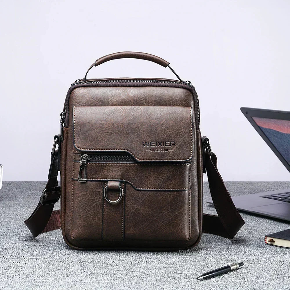 Bolso bandolera vertical de piel para hombre