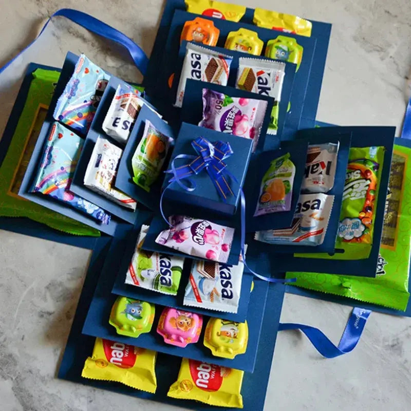Caja explosiva regalo personalizada con compartimento secreto y 8 mariposas gratis