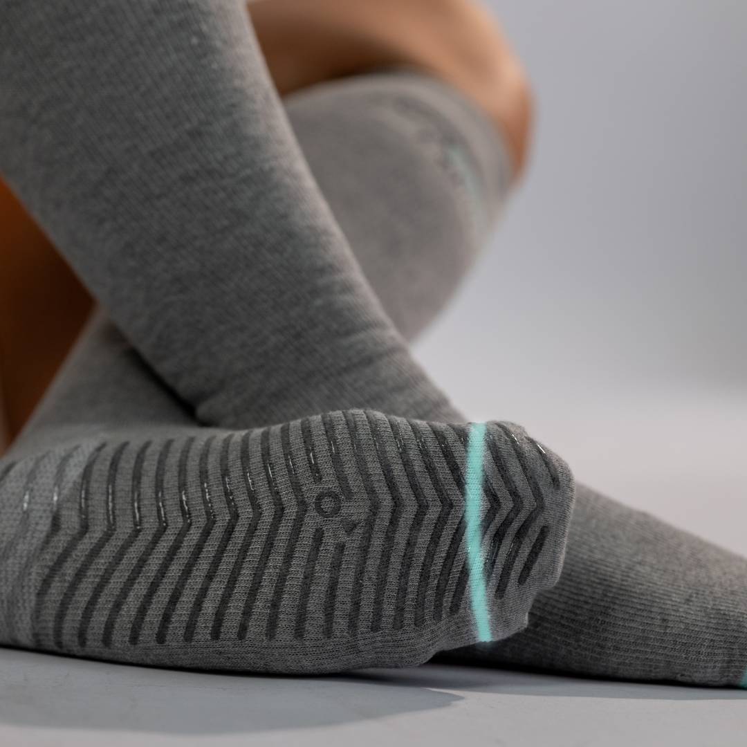 Calcetines de compresión de bambú para comodidad y soporte de piernas todo el día