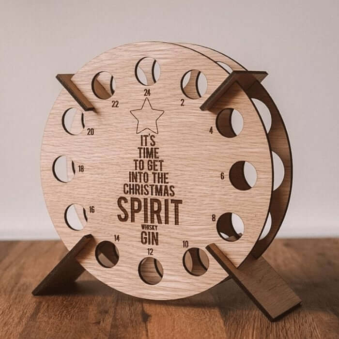 Calendario de adviento de Navidad de madera para cervezas y vinos