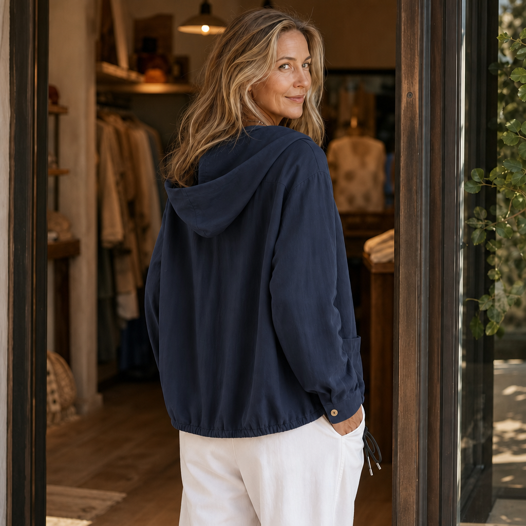 Chaqueta ligera con capucha y cordón ajustable