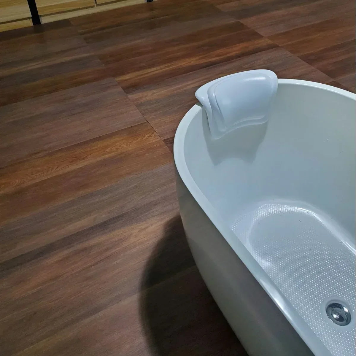 Cojín de baño antideslizante HydroLuxe con espuma de silicona y funda de PU