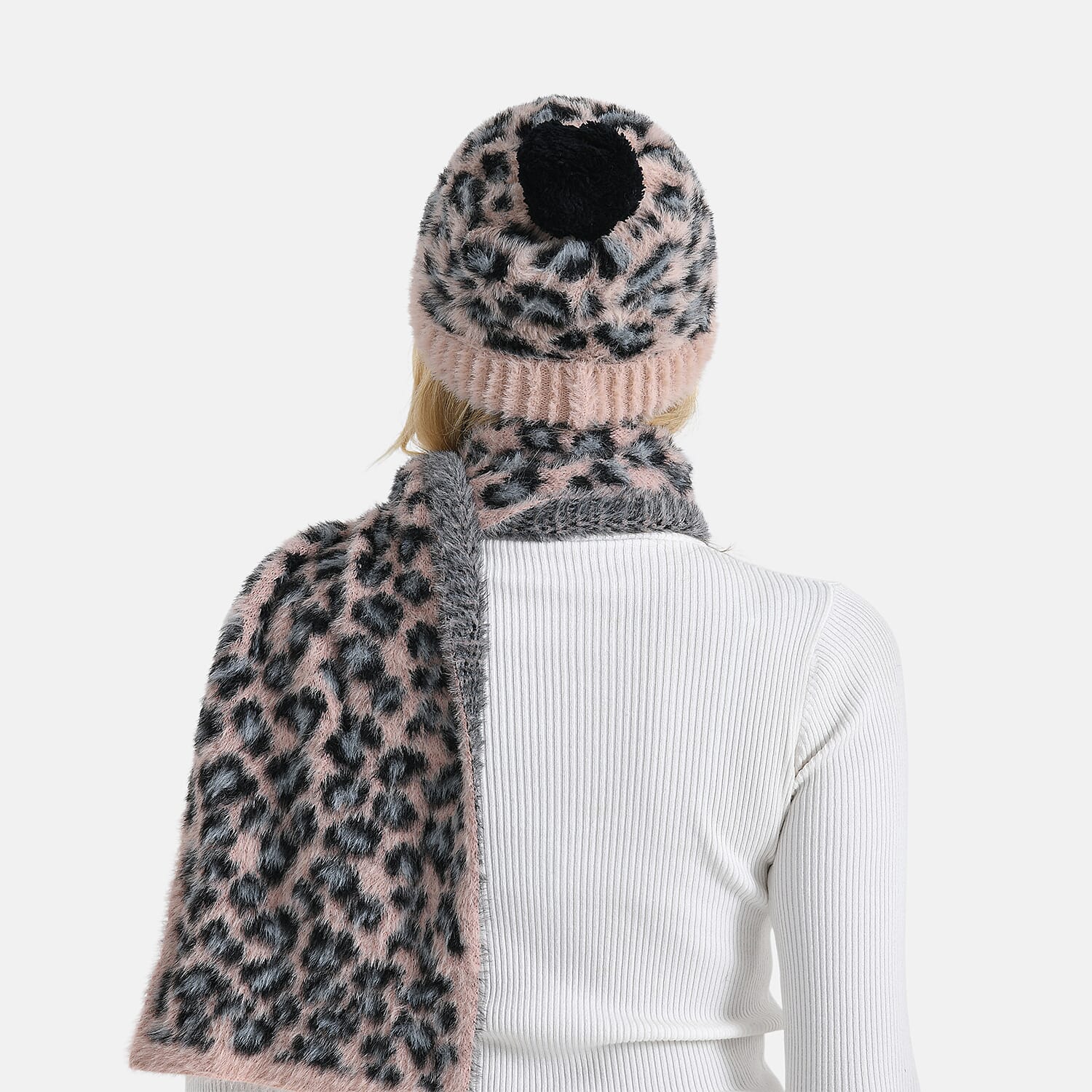 Conjunto de bufanda y gorro con estampado de leopardo para mujer Styled By – Accesorios de invierno de 2 piezas
