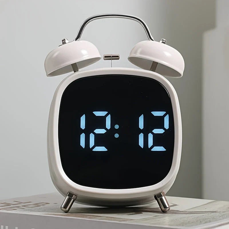 Despertador digital con alarma de doble campana y alimentación USB