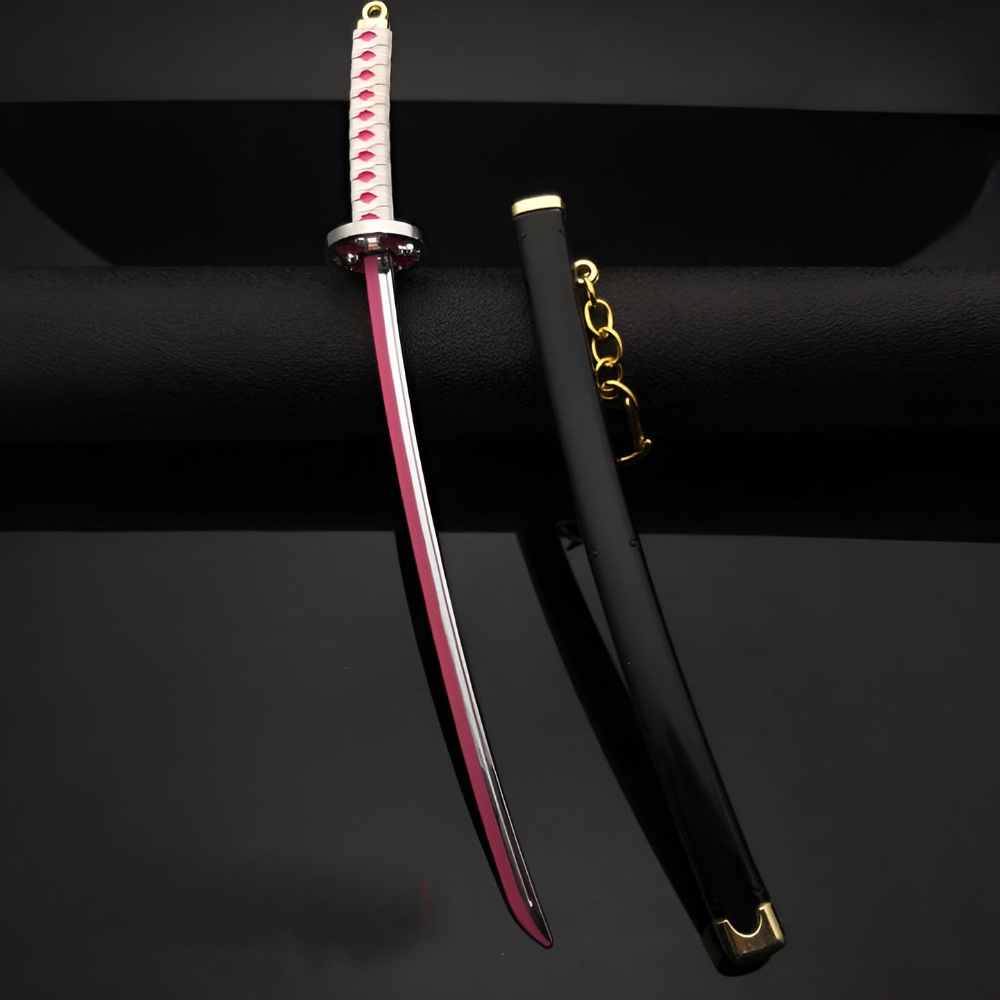 Disfraz de kimono anime con espada para cosplay de Halloween