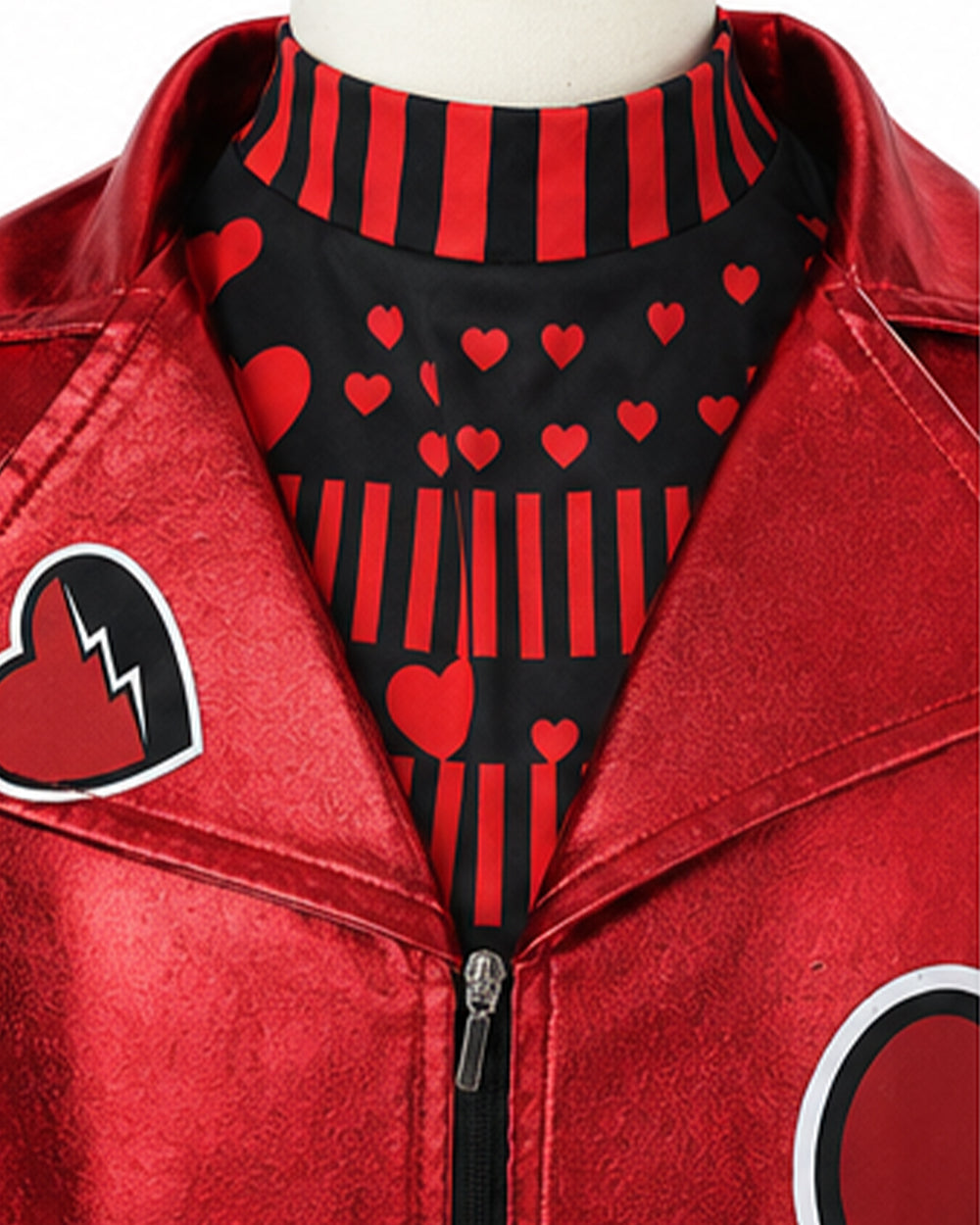 Disfraz de princesa temático de corazones rojos