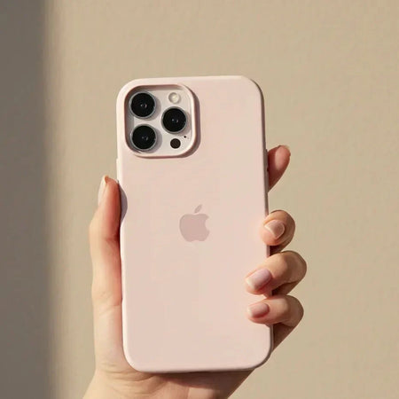 Funda magnética de silicona para iPhone con tacto suave y compatible con MagSafe