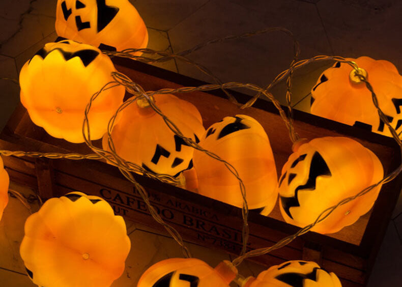 Guirnalda LED de calabazas de Halloween con linternas de calabaza talladas de plástico para fiestas, jardín y dormitorio