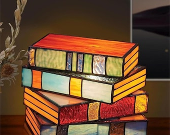 Lámpara de libros de vidrio emplomado