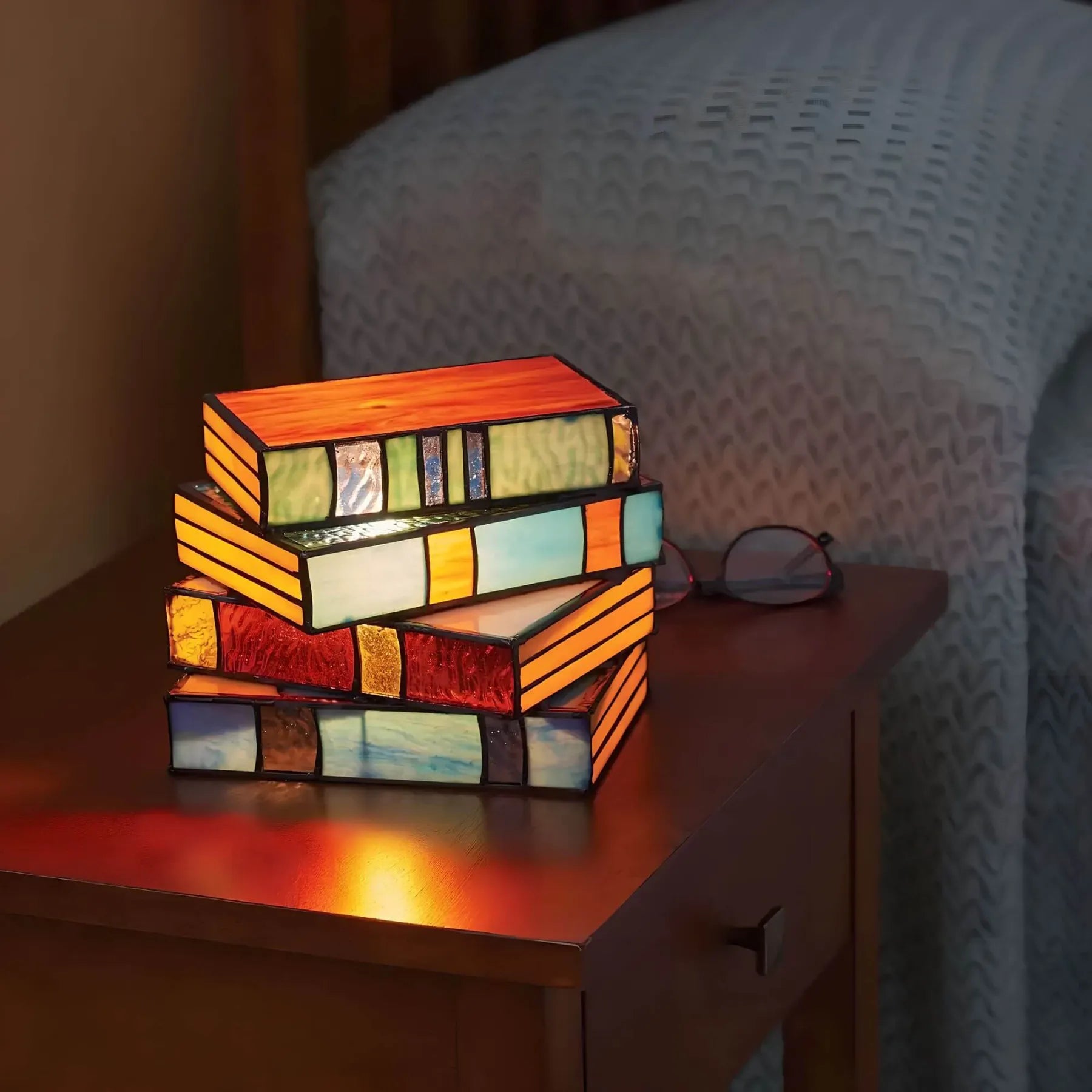 Lámpara de libros de vidrio emplomado | Iluminación artesanal