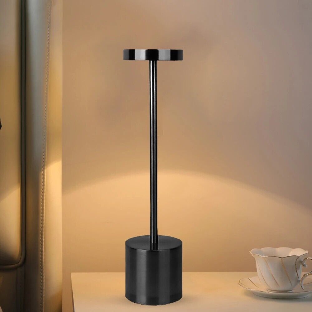 Lámpara de mesa LED inalámbrica recargable moderna para salón
