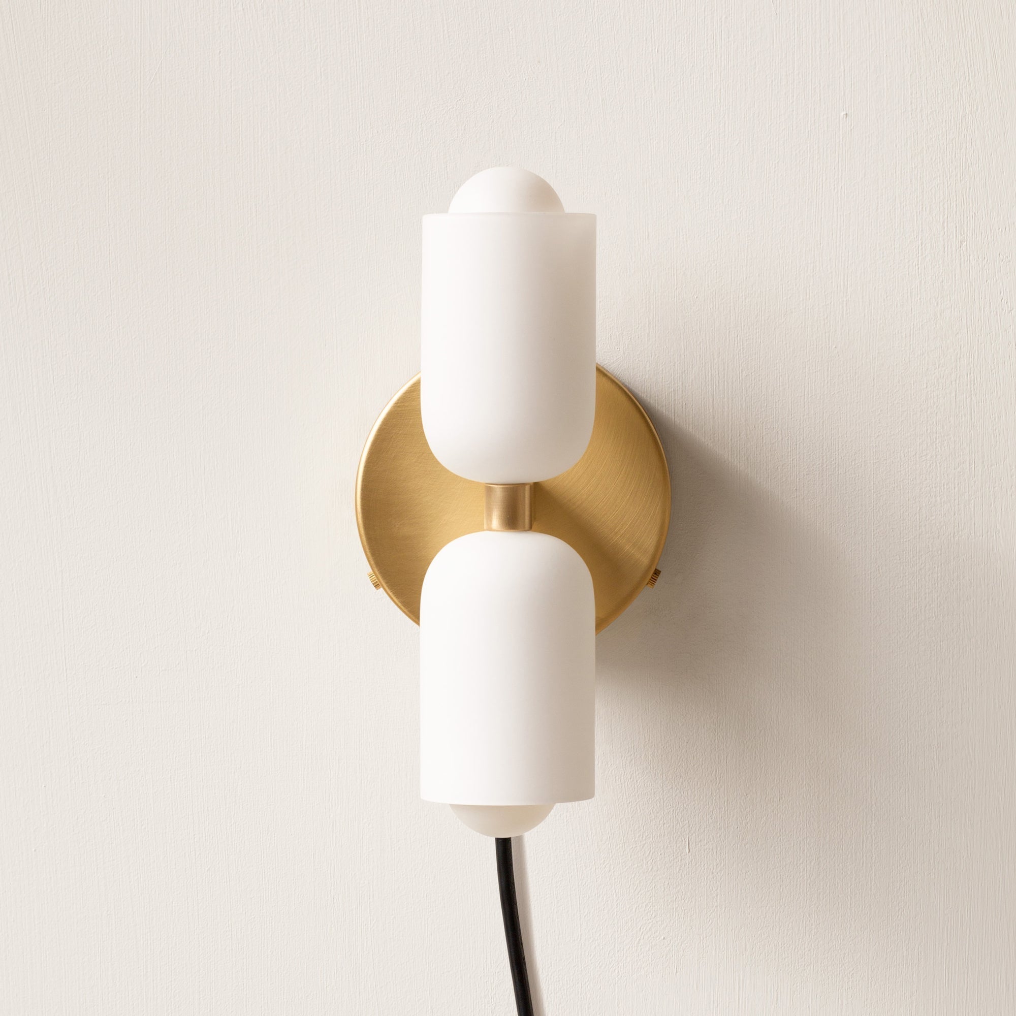Lámpara de pared elegante con luz hacia arriba y abajo