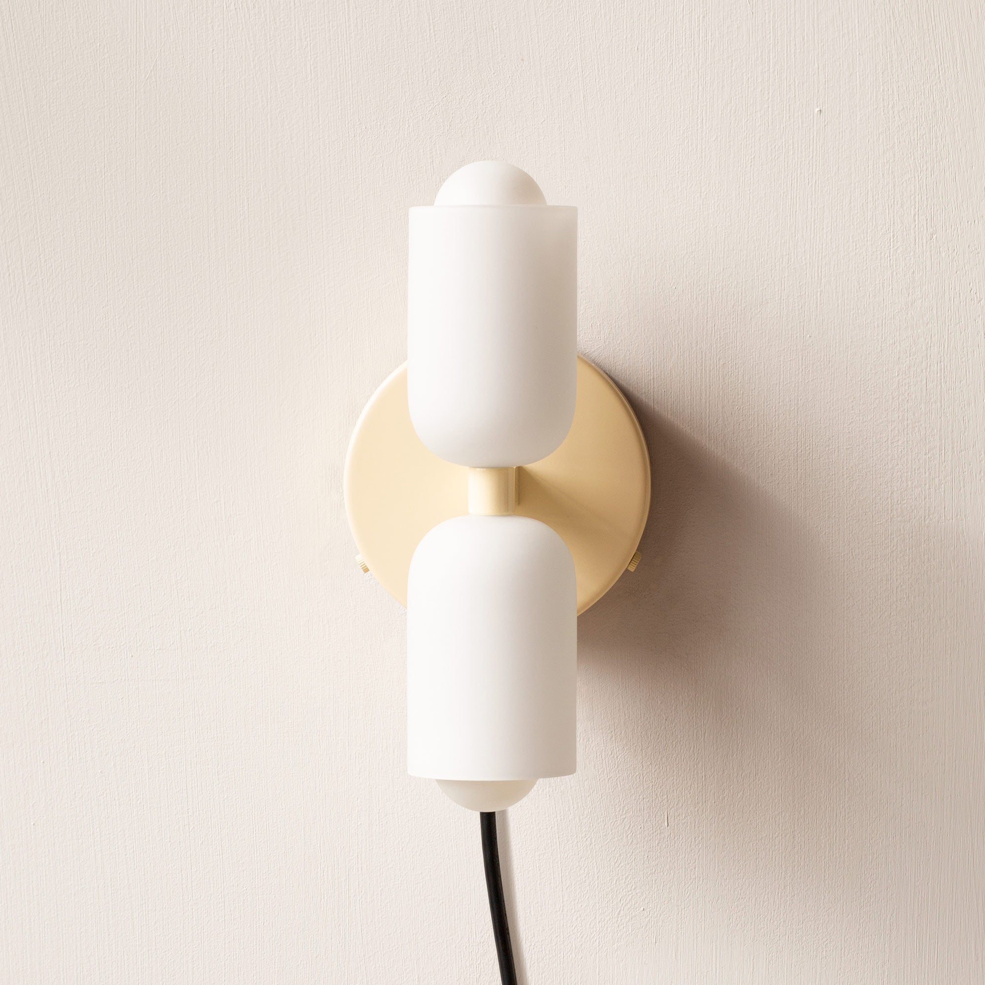 Lámpara de pared elegante con luz hacia arriba y abajo