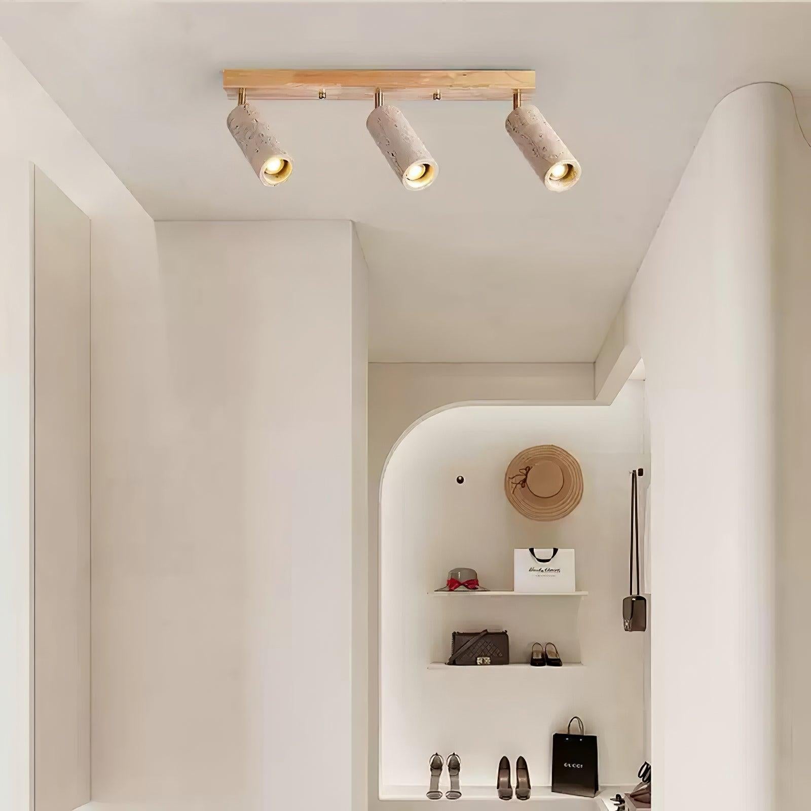 Lámpara de techo industrial de madera y hormigón con focos ajustables