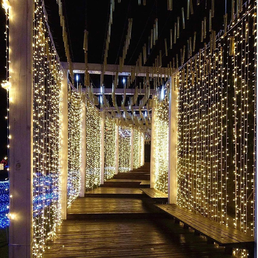 Luces de cortina navideñas con 8 modos de control y mando a distancia