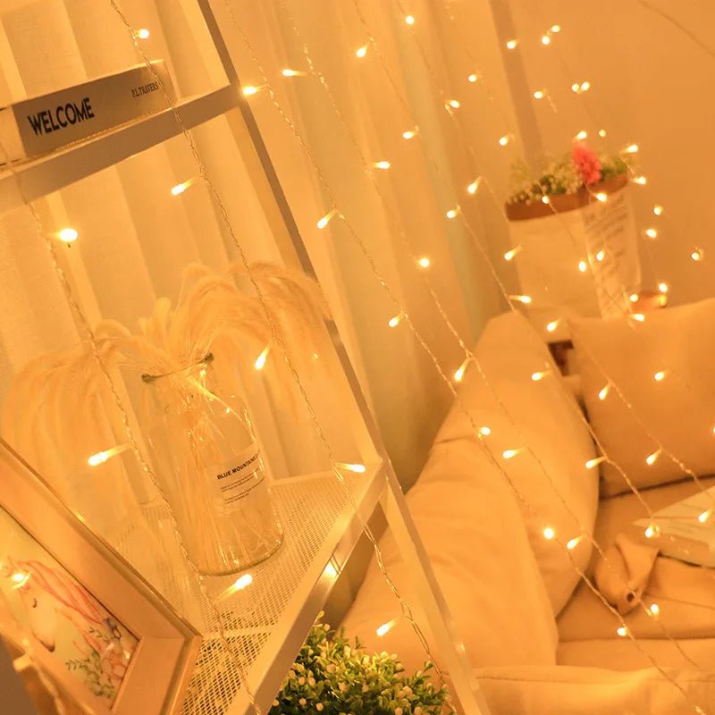 Luces de cortina navideñas con 8 modos de control y mando a distancia