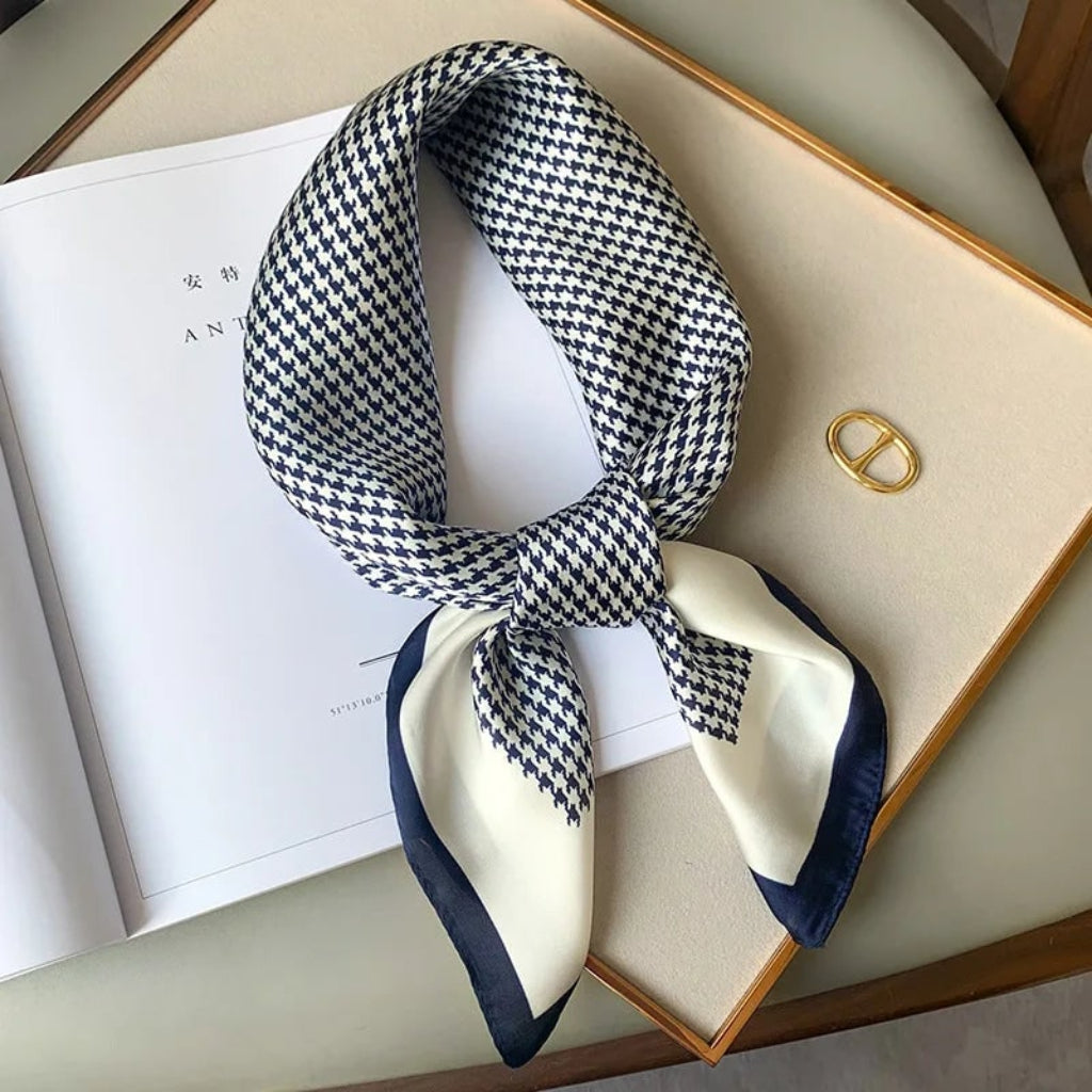 Pañuelo de seda con estampado para mujer