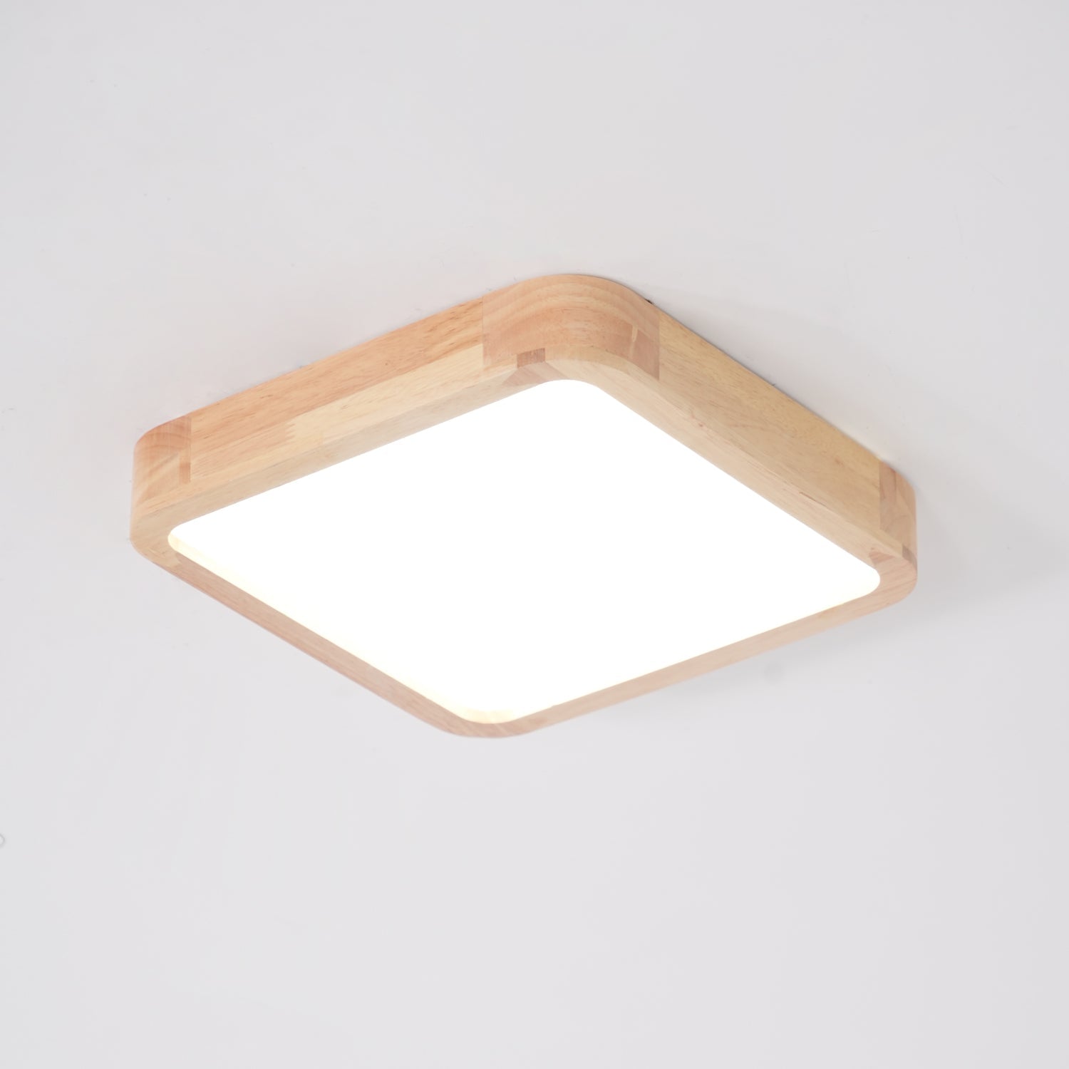 Plafón LED de techo de madera con diseño geométrico