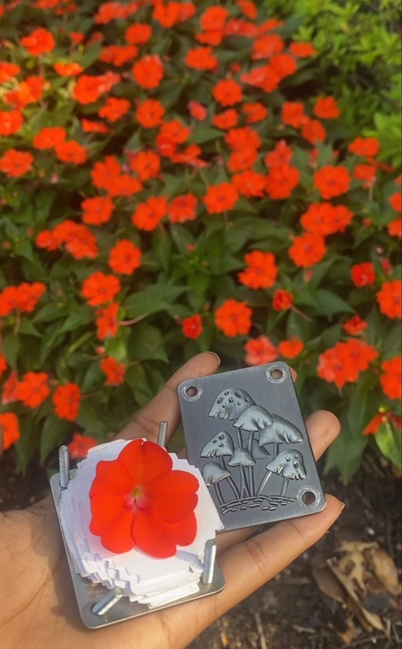 Prensa mini para flores