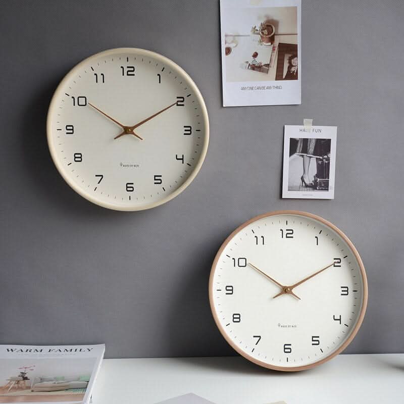 Reloj de pared escandinavo para ambiente elegante del hogar