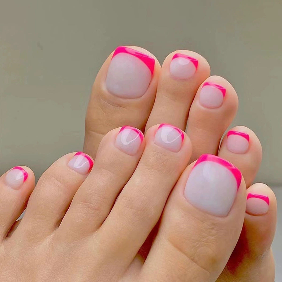 Set de uñas postizas con diseño holográfico brillante