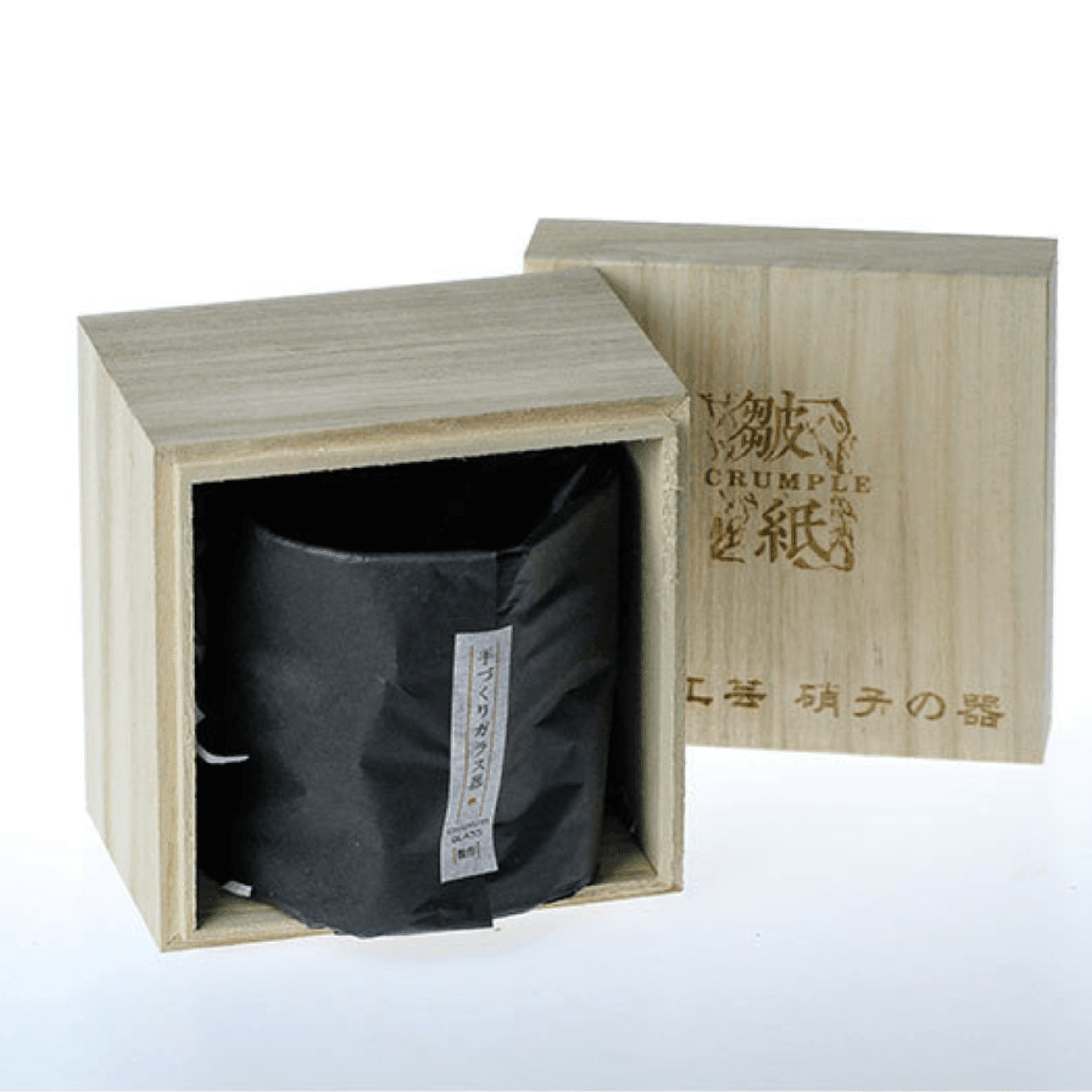 Vaso de whisky japonés Edo Kiriko con cuerpo arrugado