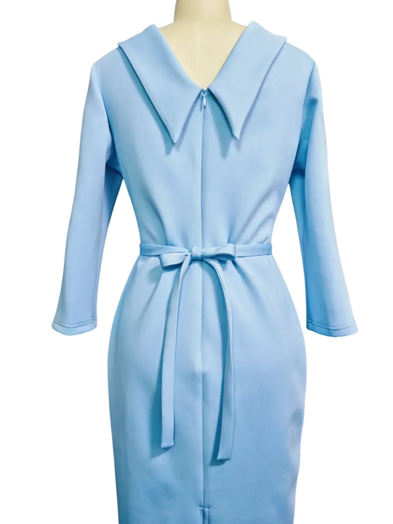 Vestido midi de mujer con cinturón, espalda en V y cuello camisero para el trabajo