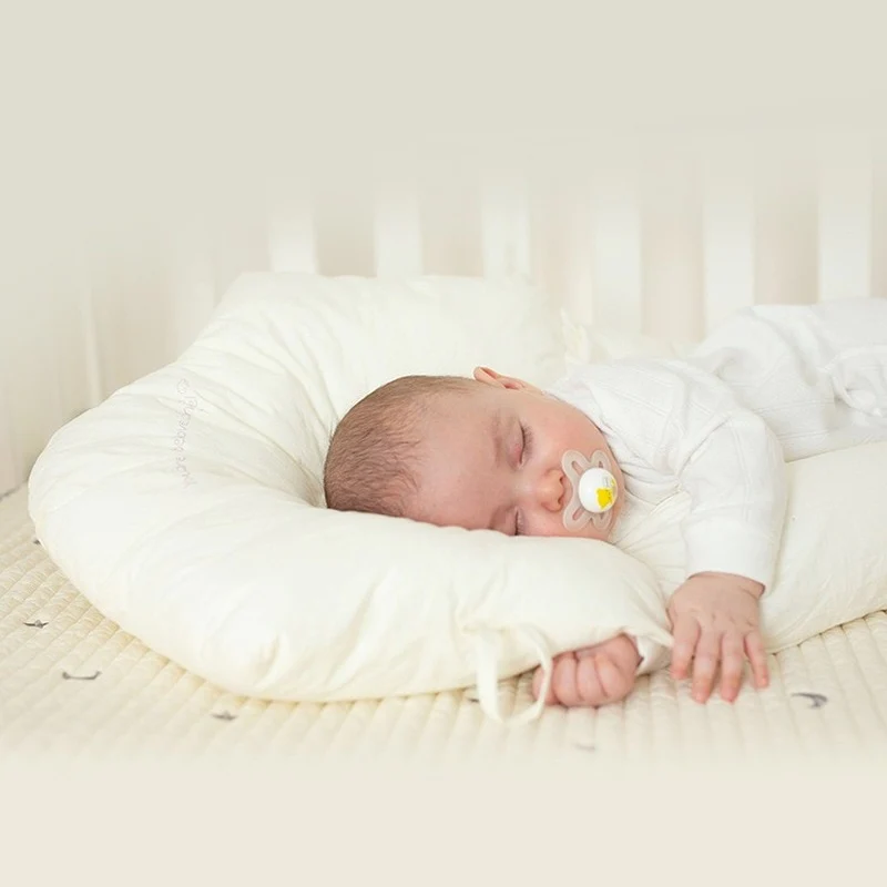 Cojín de Sueño Ergonómico para Bebés