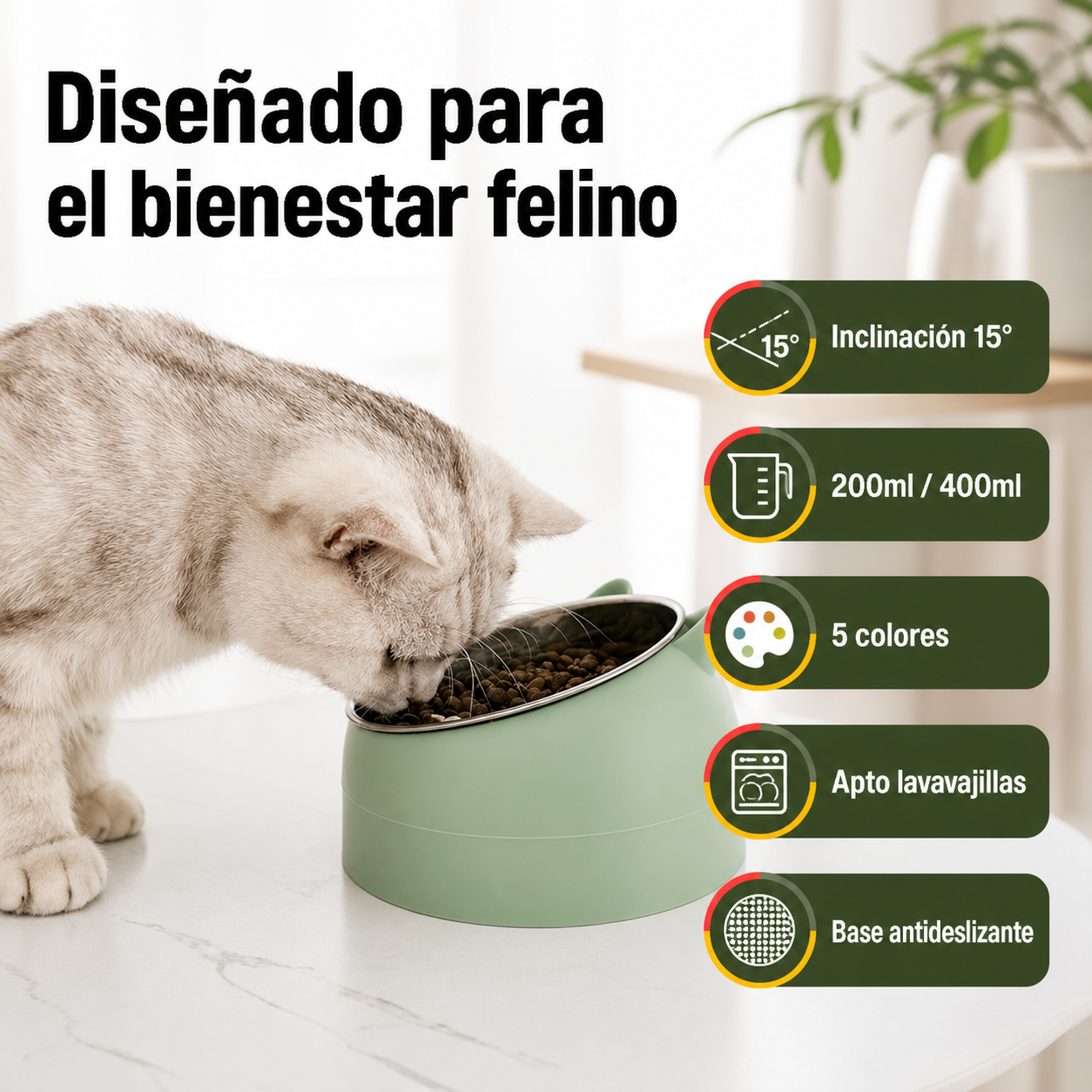 Comedero para gatos en uso mostrando las especificaciones de capacidad, inclinación y compatibilidad con comida seca y húmeda