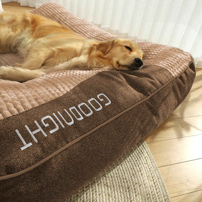 Cama grande con cojín grueso y antirrayas para perro